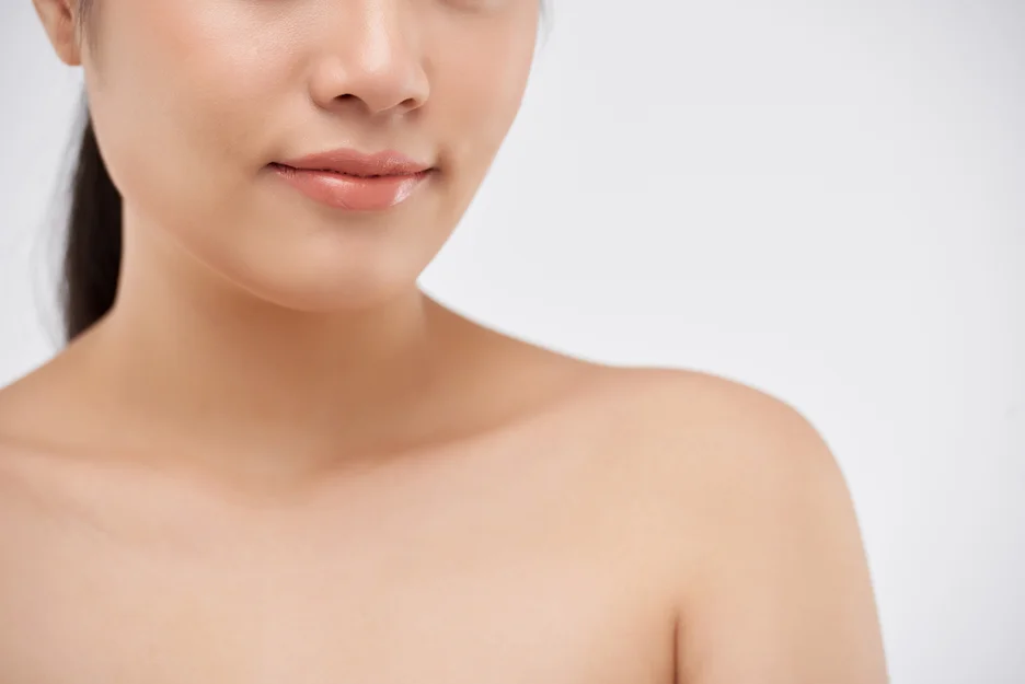 A woman's chin after chin liposuction